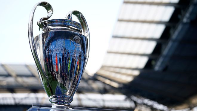 坚持梦想不 坚持梦想不